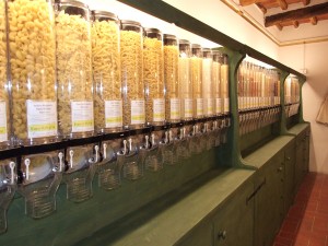 contenitori-di-pasta-alla-spina